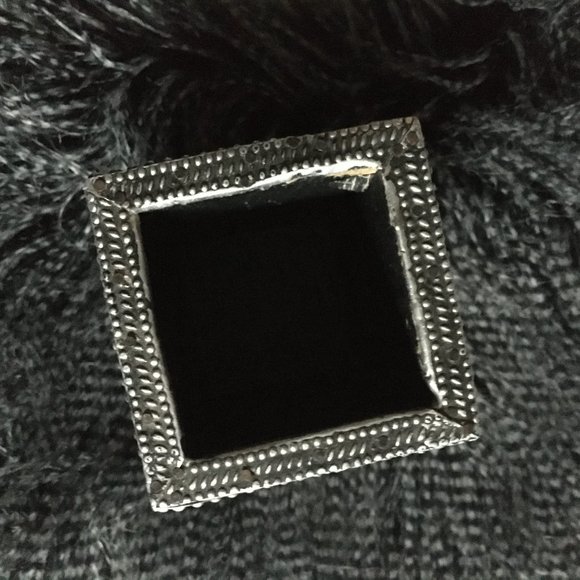 Vintage 90s Stamped Metal Lord Ganesha Pencil Holder - Picture 7 of 9